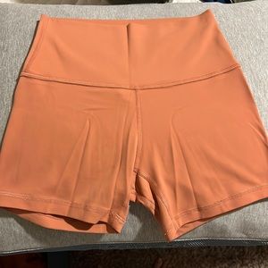 SOLD NWOT High rise align shorts